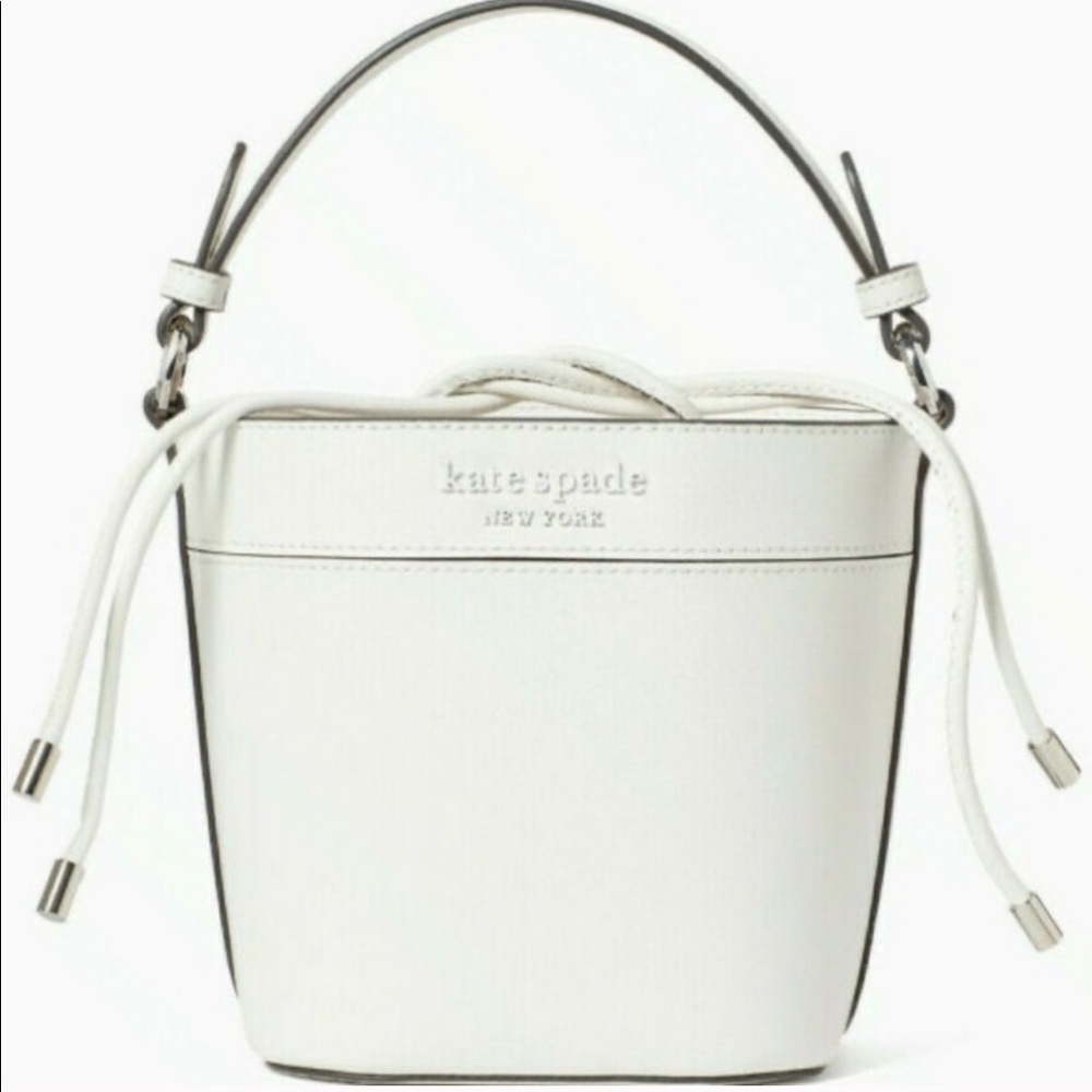 ✨host pick ✨💗 Kate Spade Cameron Small Bucket bag